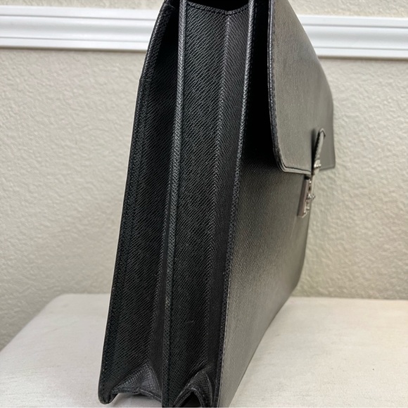 Louis Vuitton Tiaga Leather Serviette Briefcase in Black silver clasp authentic - Picture 6 of 16